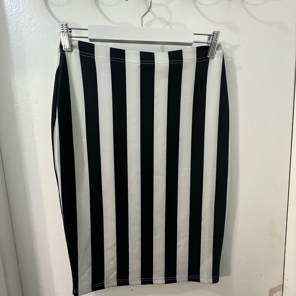 Sourpuss Beetlejuice Pencil Skirt